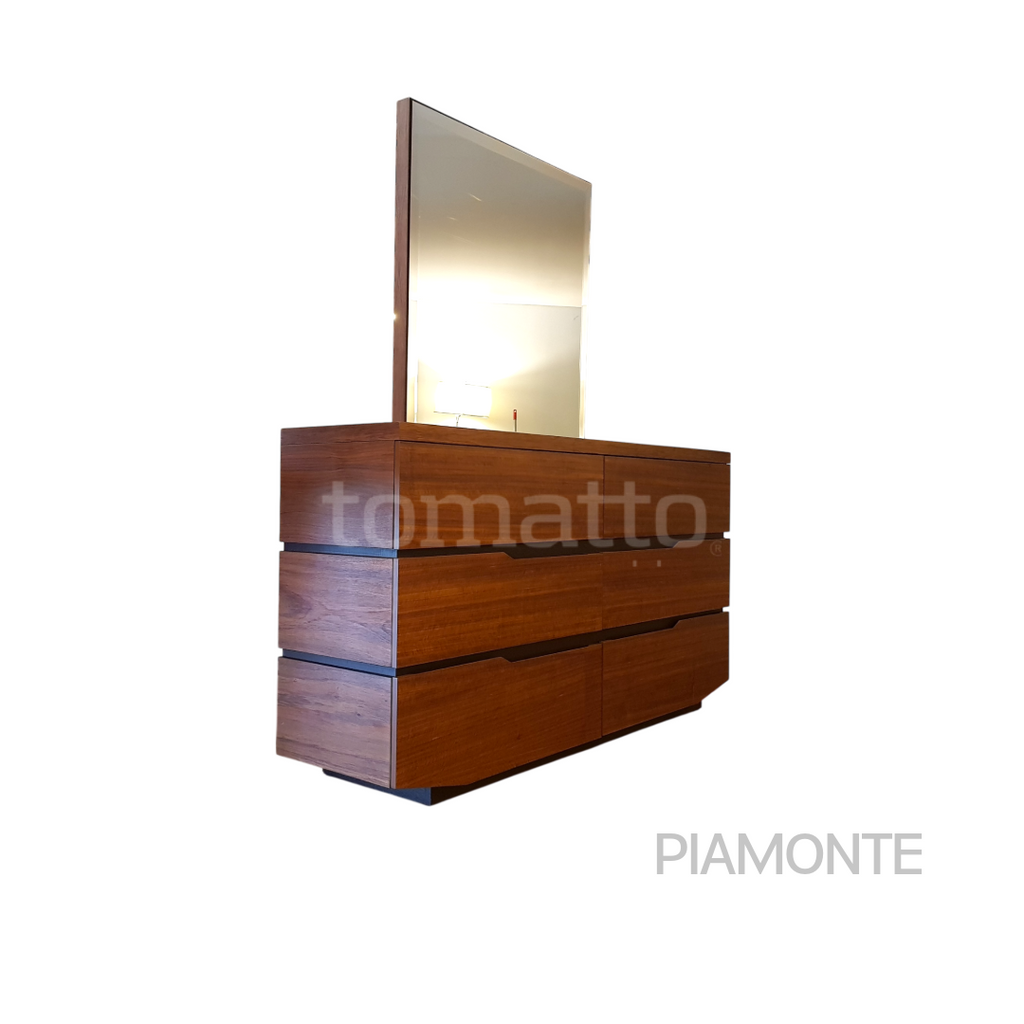 PIAMONTE COMODA